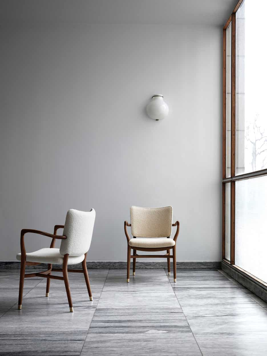 VLA61 Monarch Chair Vilhelm Lauritzen, 1944