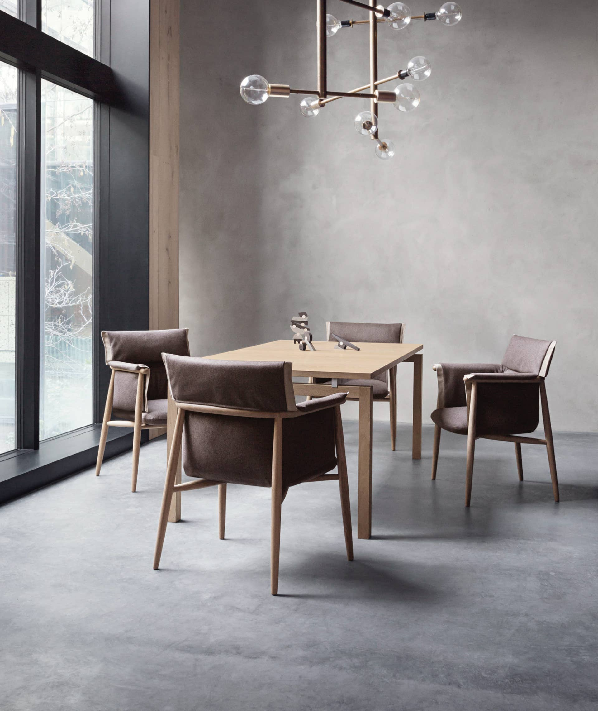 carl hansen e005