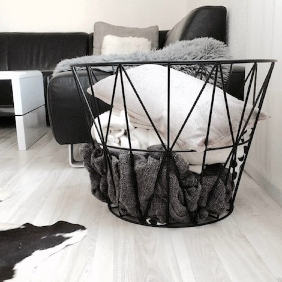 WIRE  basket - side table  