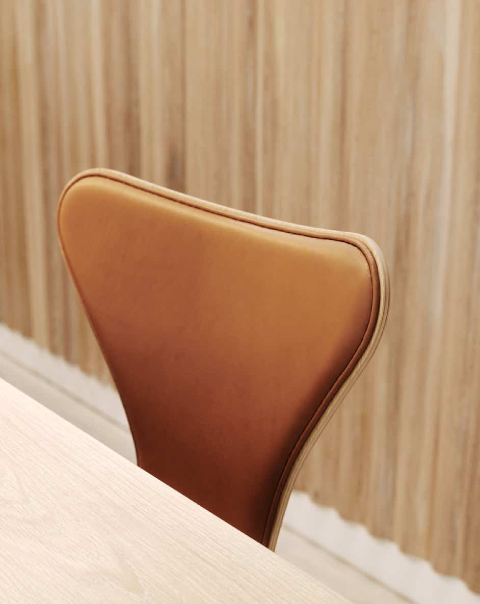 Tabouret de bar Série 7   Arne Jacobsen, 1955