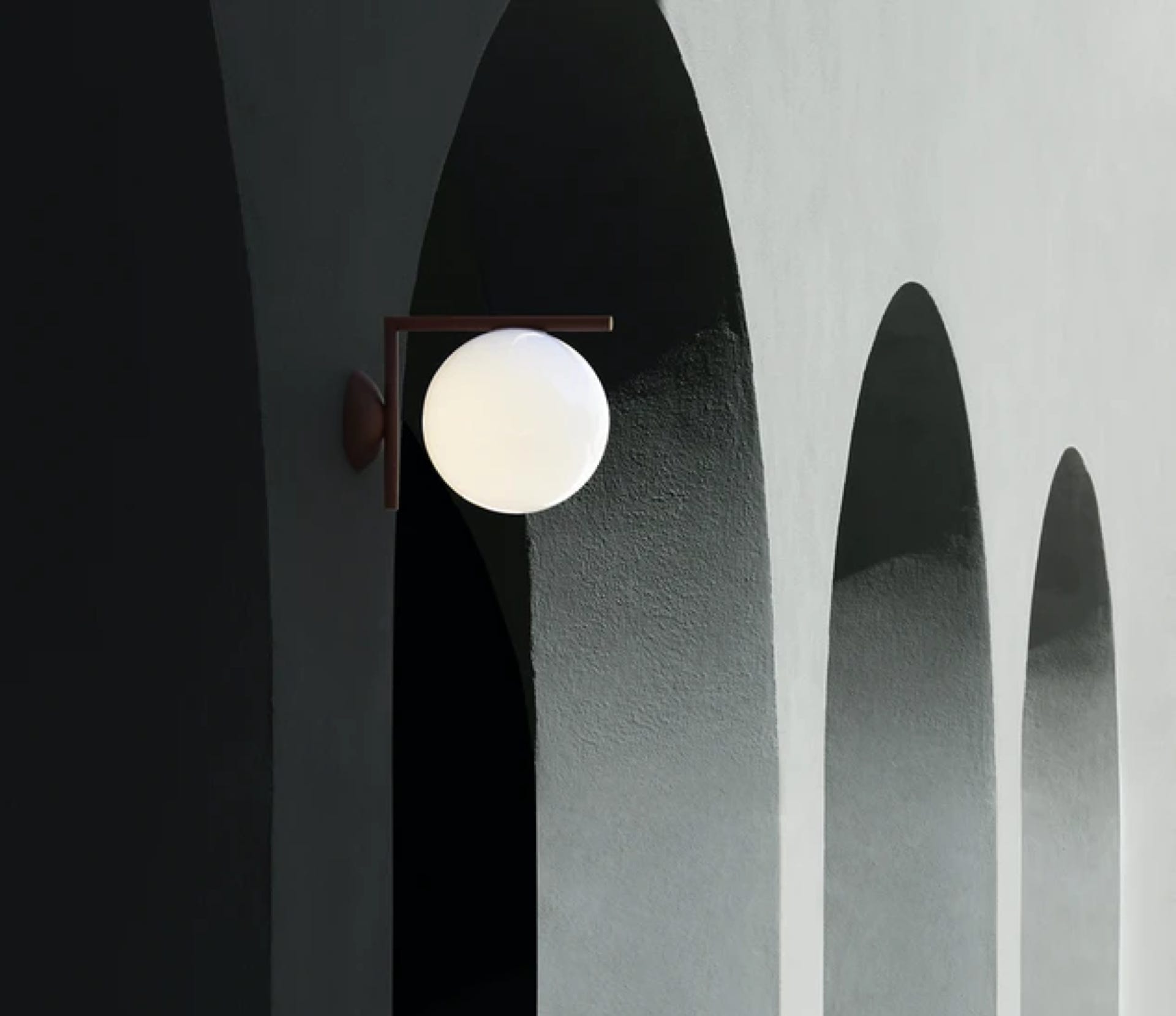 IC Outdoor Lights Lampadaires et Appliques  Michael Anastassiades