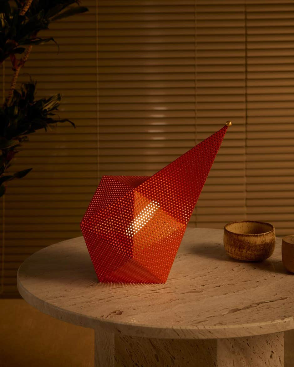 Lampe Portable Bagdad Gubi – Mathieu Matégot