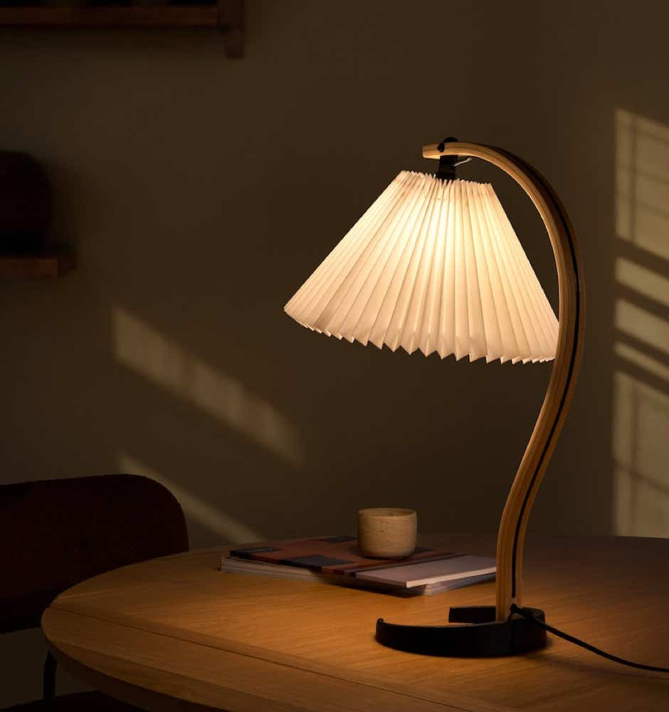 lampe de table Timberline – Gubi – Mads Caprani, 1970'