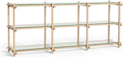 Woody shelves – Hay