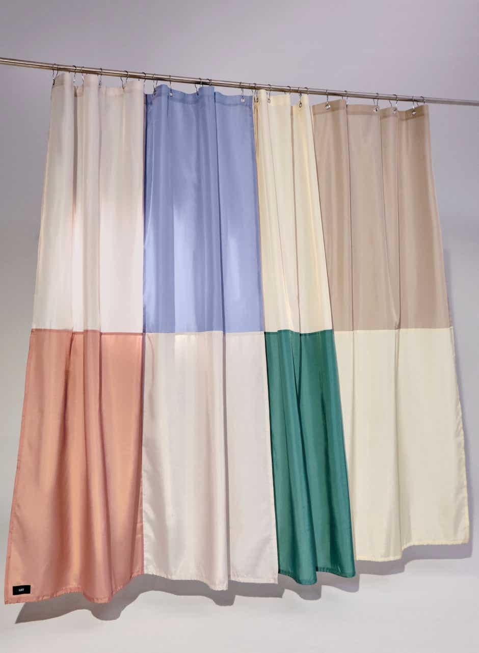 Shower Curtains  Pivot - Check - Aquarelle