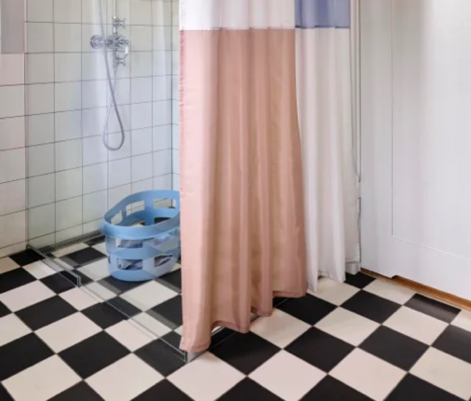 Shower curtains – Hay