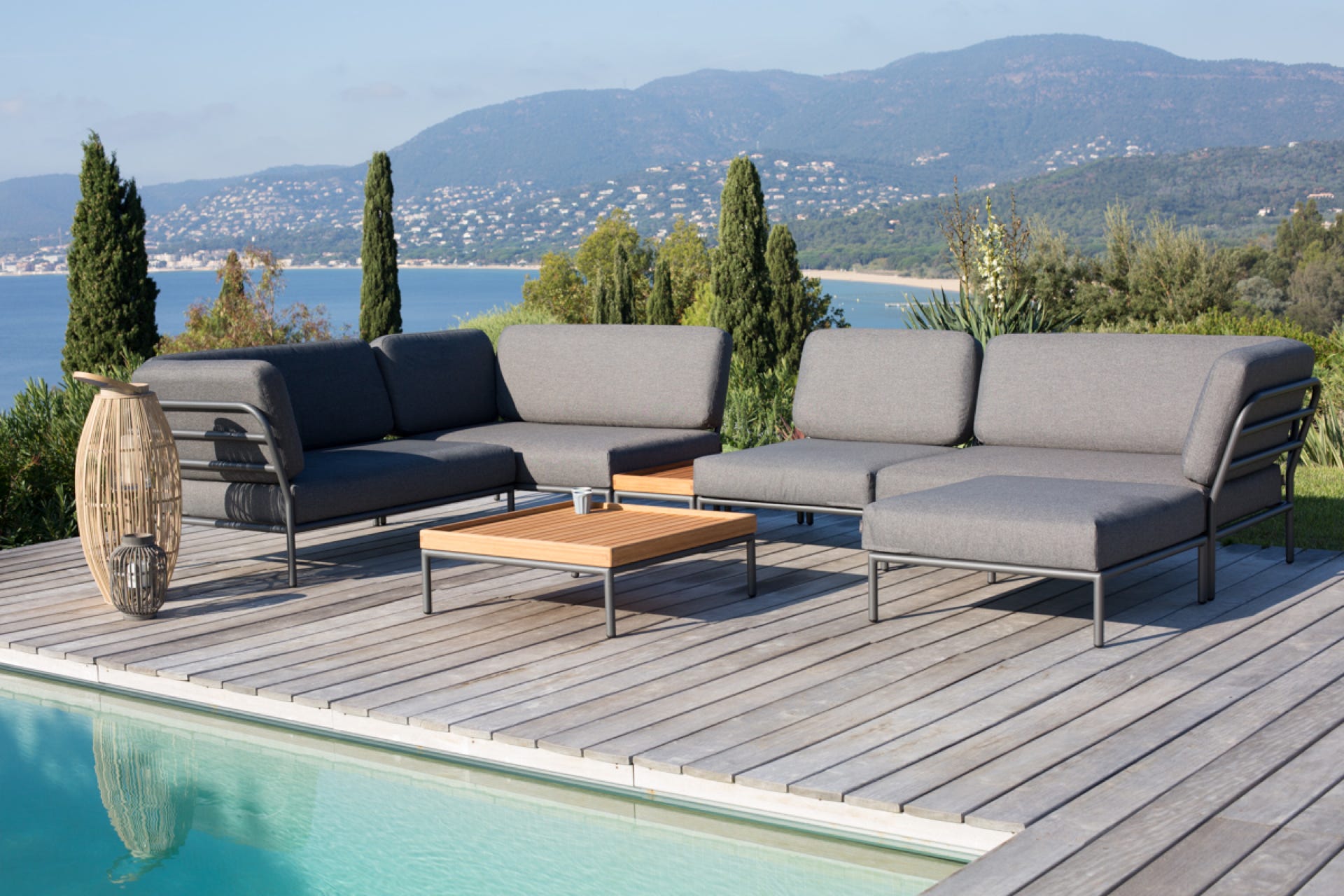 Level outdoor modula sofa  design Henrik Pedersen