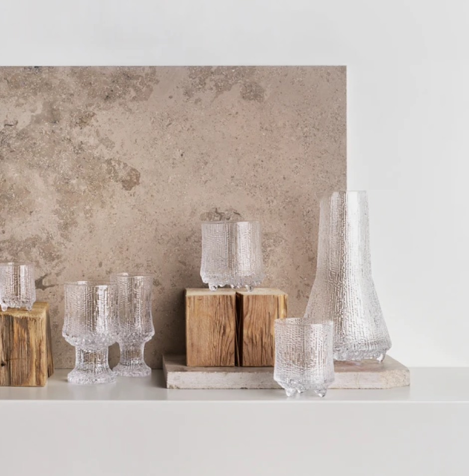 Ultima Thule Tableware