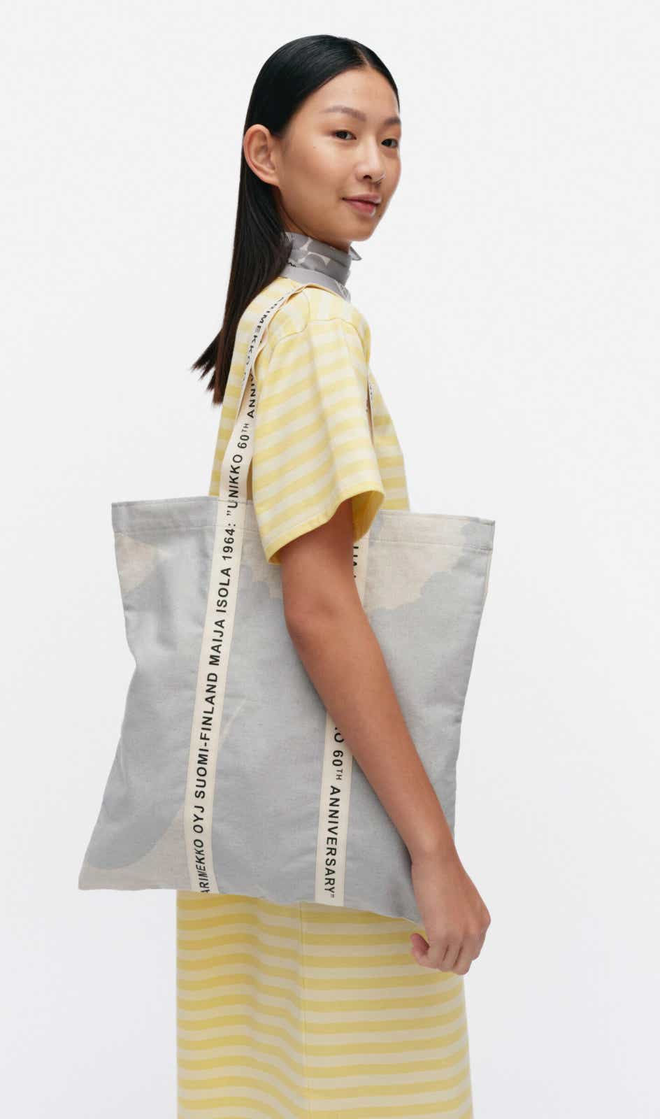 Carrier Midi Unikko tote bag – 43 x 41 cm – unbleached cotton and linen blend