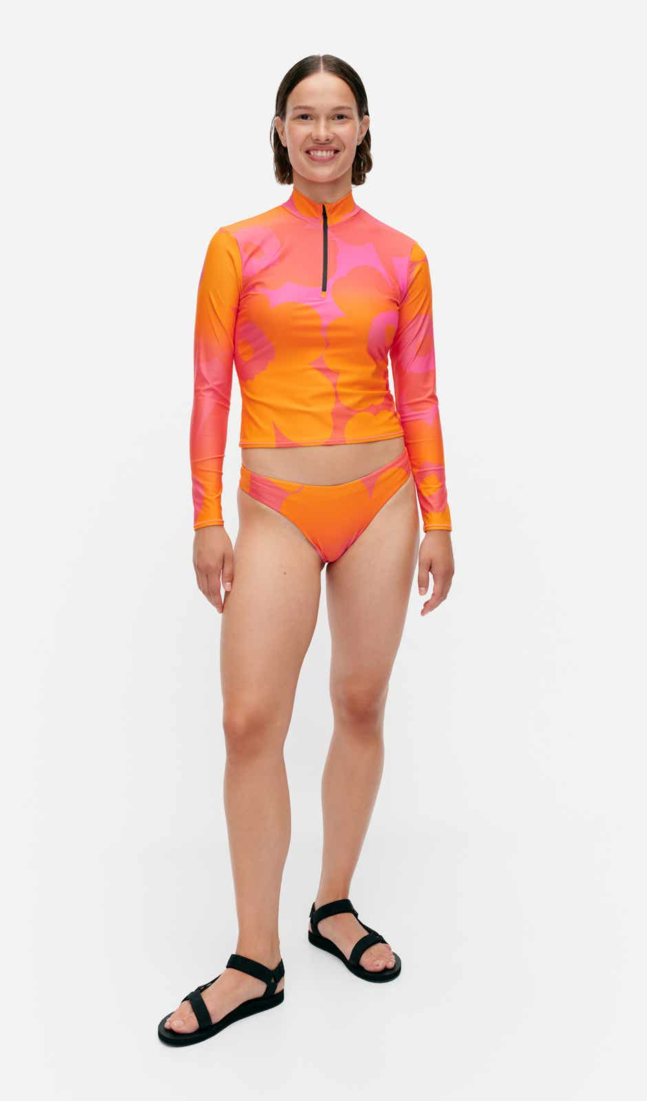 Kelluja Unikko swim shirt – recycled nylon blend