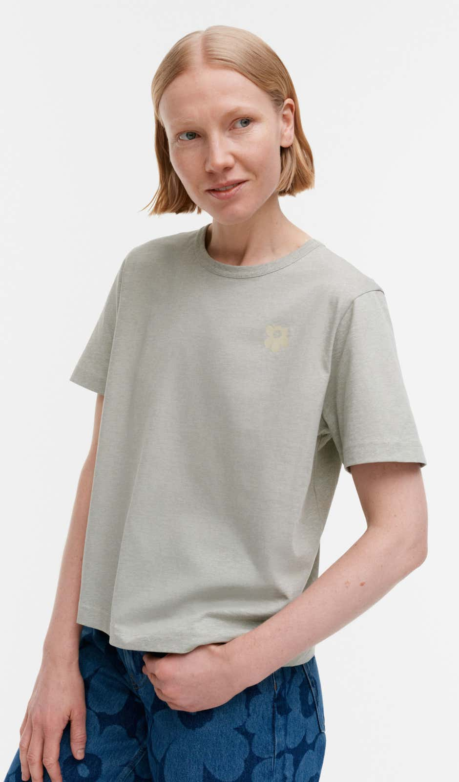 Erna Unikko Placement t-shirt – organic cotton jersey