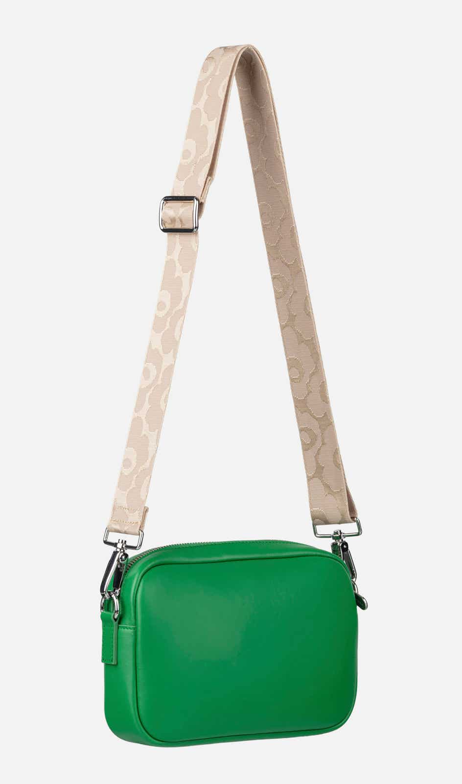 Soft Gratha shoulder bag – 15 x 22 x 5 cm – soft full grain leather