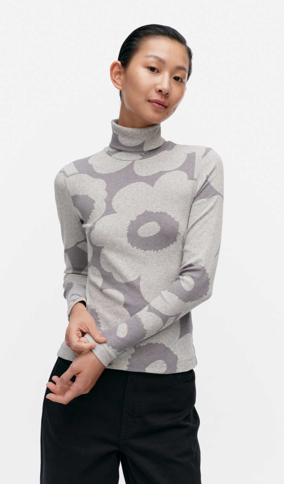 Emali Unikko turtleneck top – organic cotton rib jersey