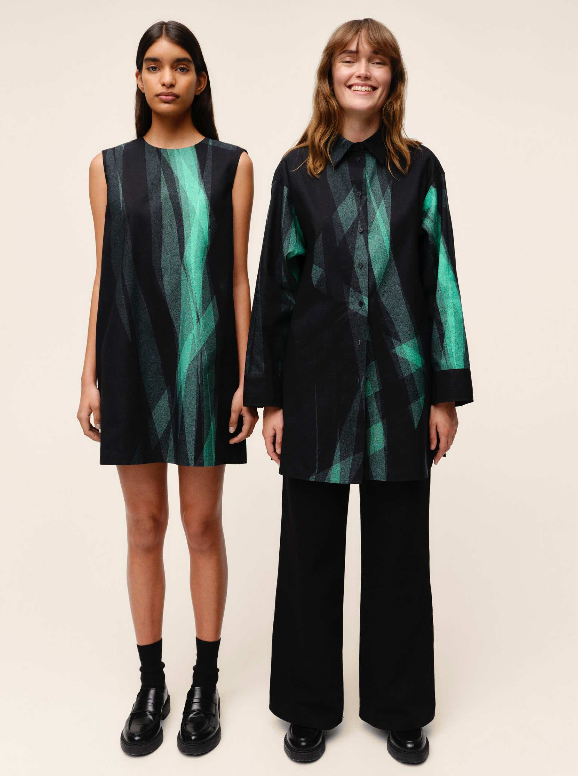  The Marimekko Pre-spring 2025 Vire collection counts two beautiful pieces in cotton linen - a A-line dress, Sopiva Vire, and a shirt, Heitto Vire.