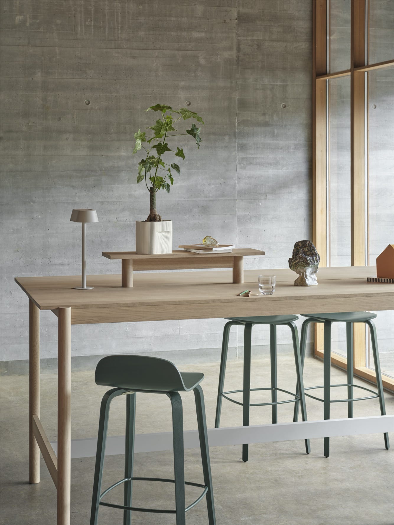 Table Linear System – Muuto Thomas Bentzen