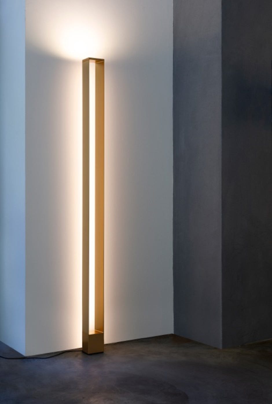 Tru floor lamp Roberto Paoli