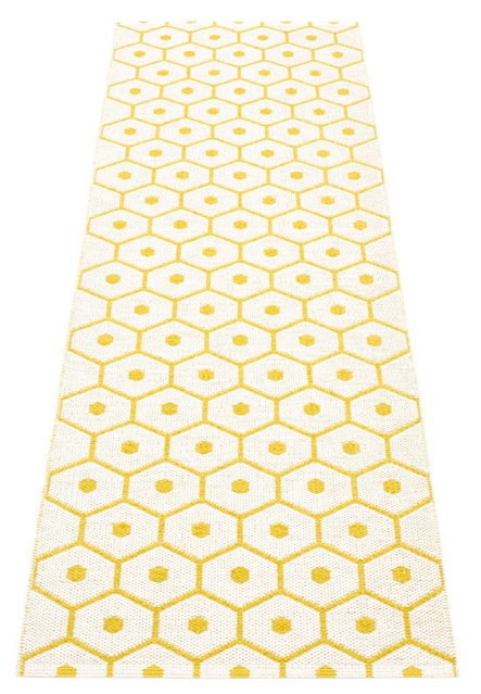 HONEY plastic rugs Lina Rickardsson