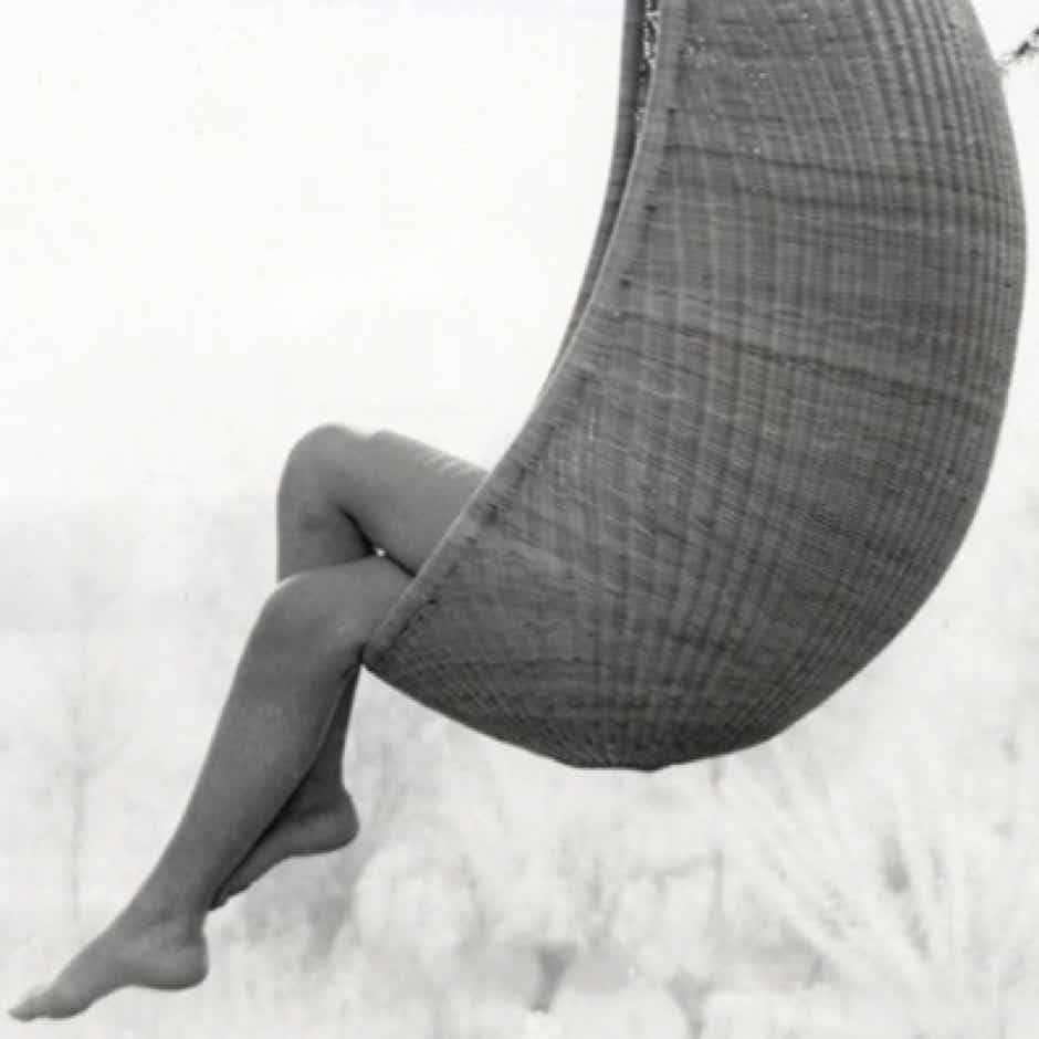 Hanging Egg Chair – Nanna Ditzel