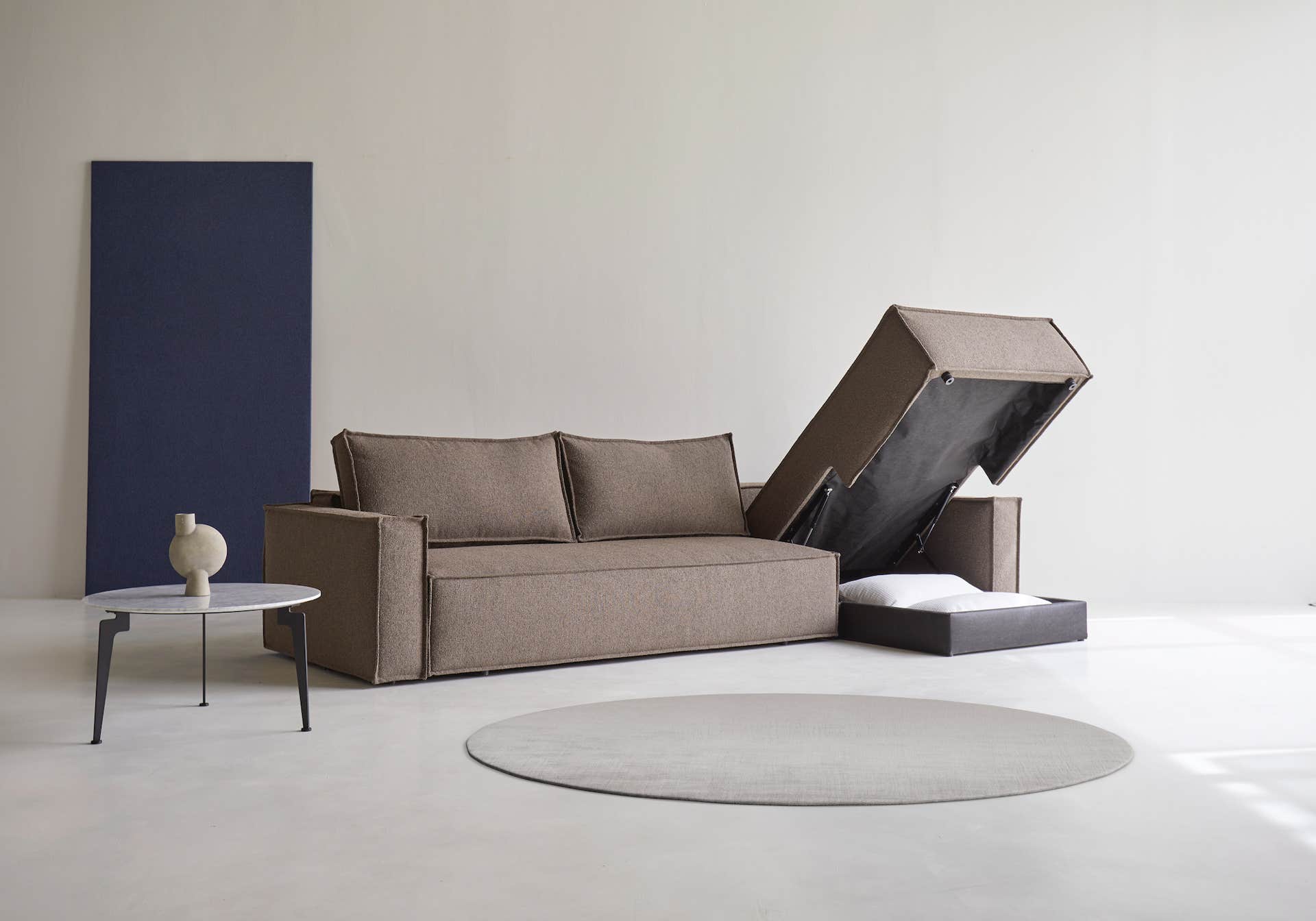 Newilla Convertible Sofa Per Weiss, 2022