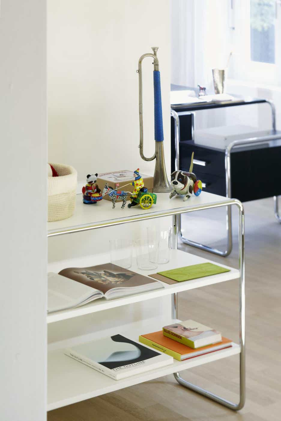 B10 Side table and B22 Shelf Marcel Breuer, 1928