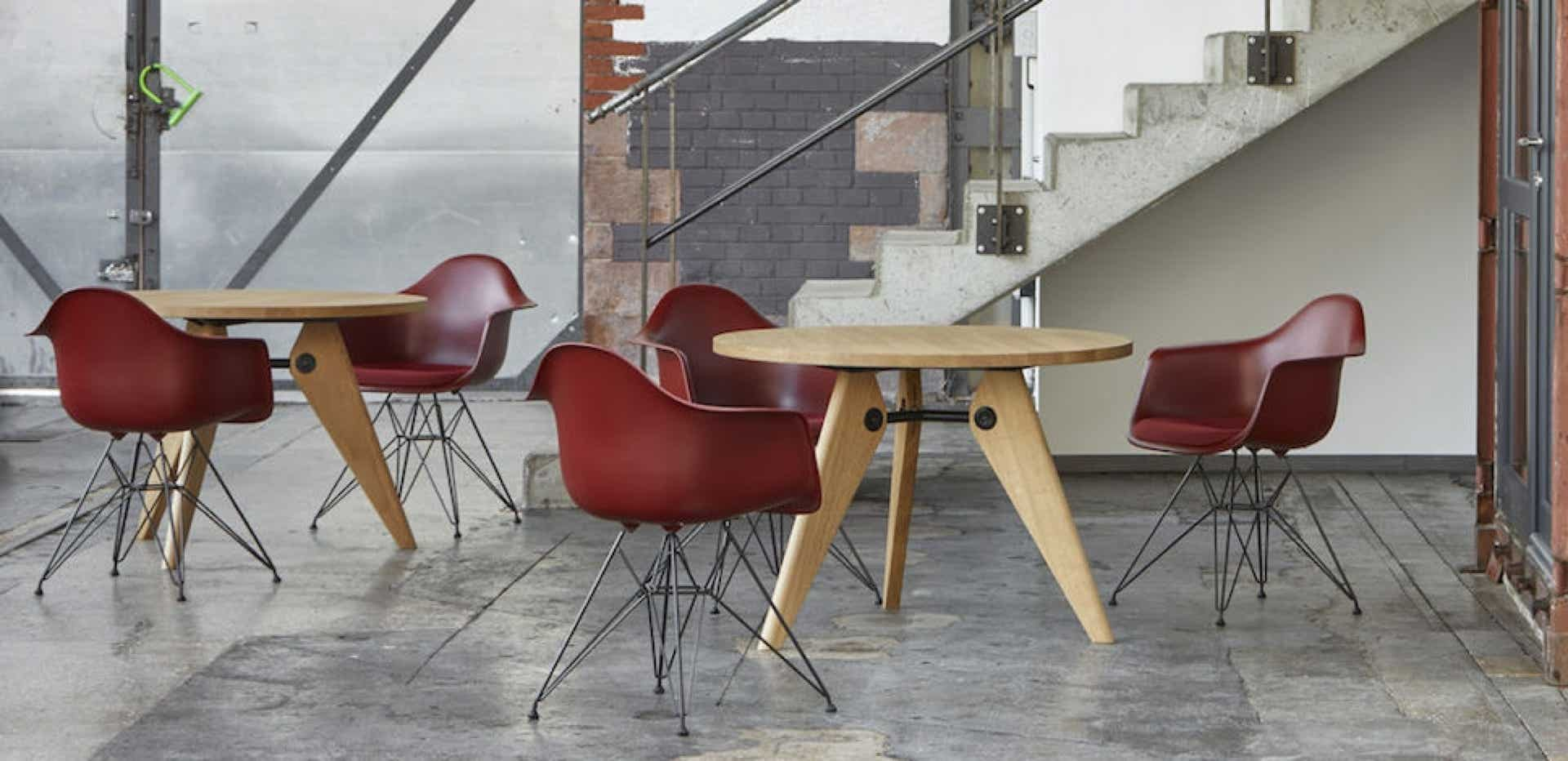 chaises DSR et DAR – Piètement Noir ou Chromé – Charles & Ray Eames, 1950