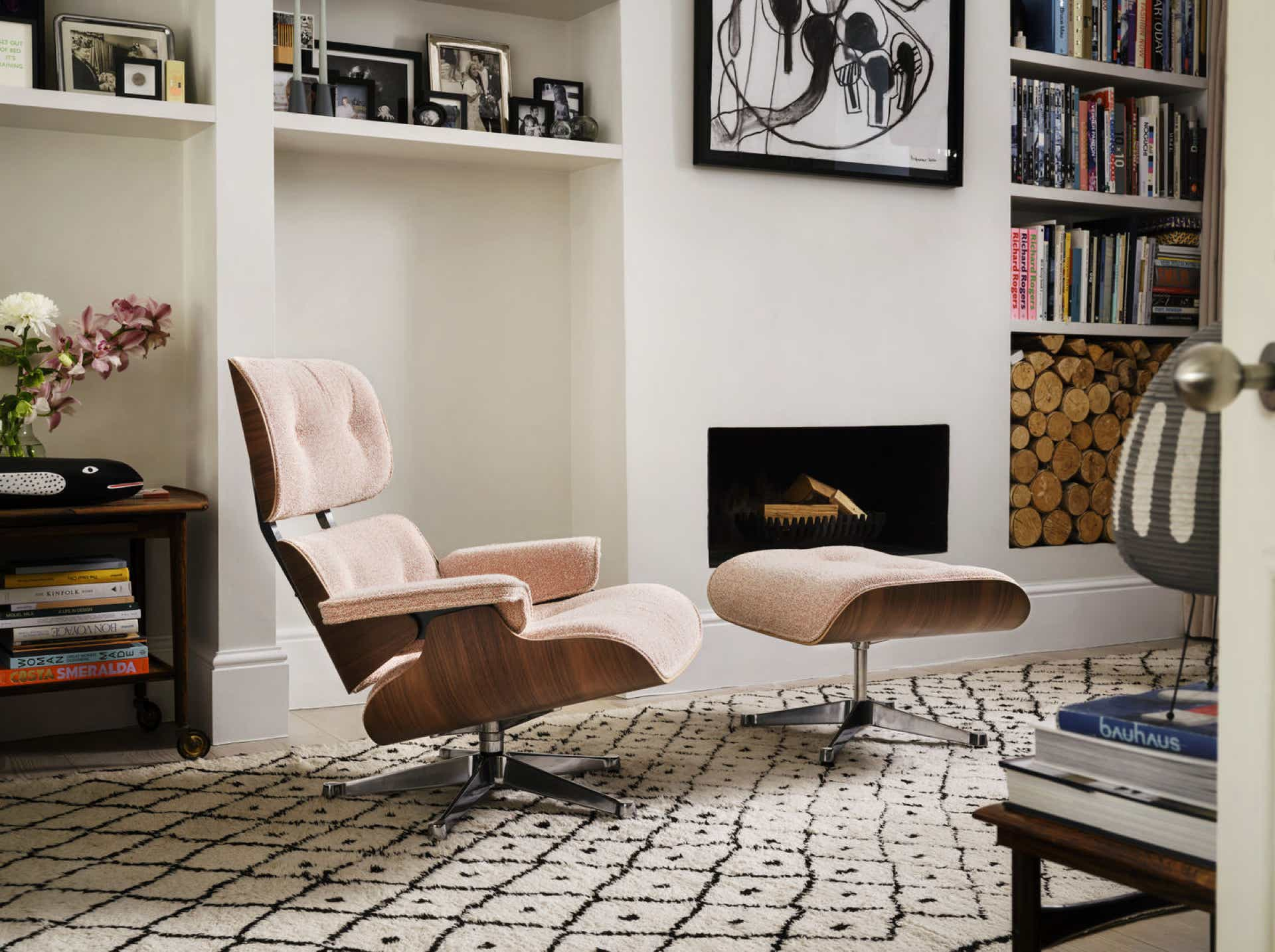 Eames Lounge Chair Charles & Ray Eames, 1956