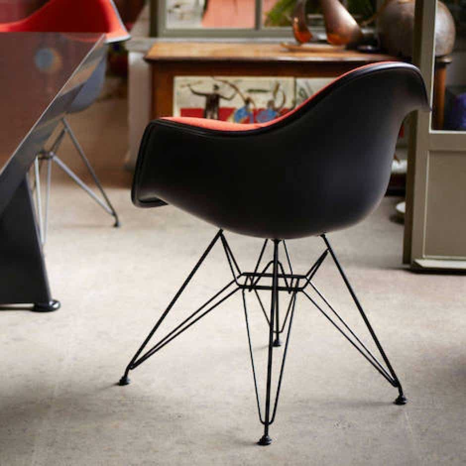 chaises DSR et DAR – Piètement Noir ou Chromé – Charles & Ray Eames, 1950