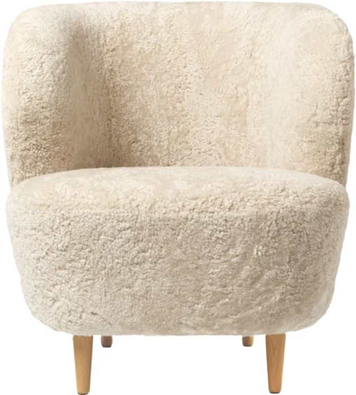 Stay Sheep lounge chair Space Copenhagen – Gubi