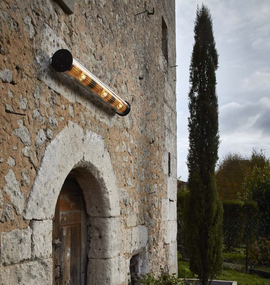 In the Tube outdoor lamp D. Perrault & G. Lauriot-Prévost – DCW Éditions