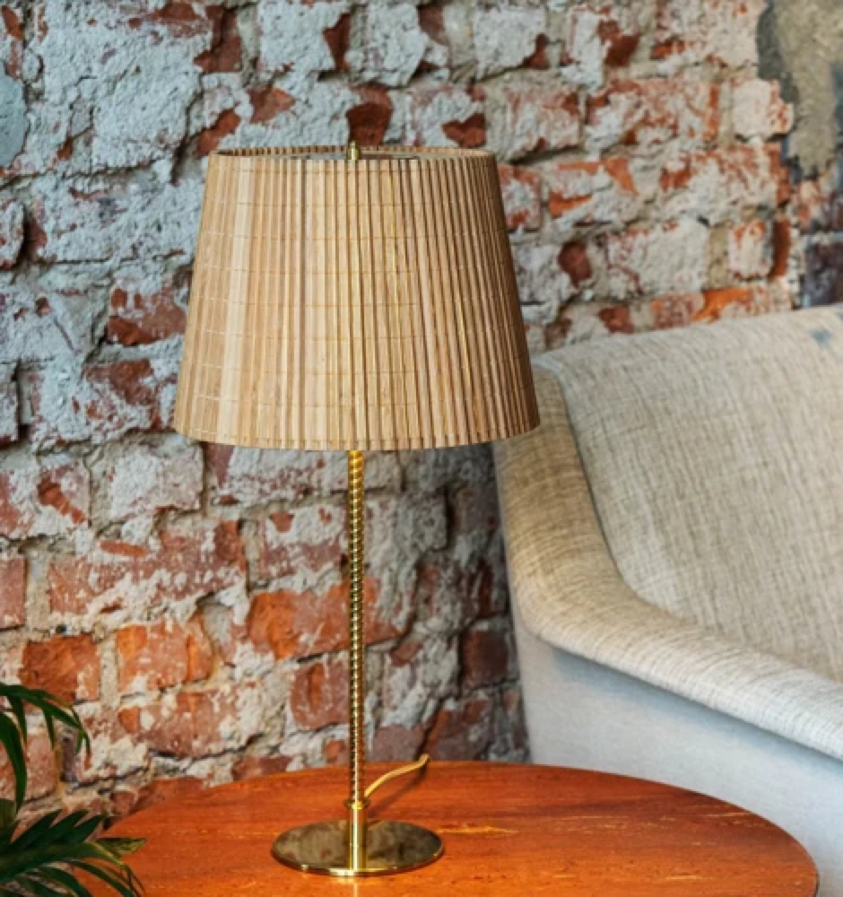 9205 table lamp Paavo Tynell, 1950 – Gubi