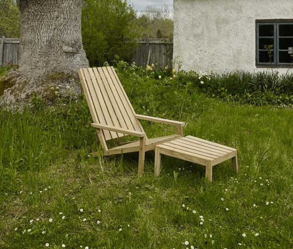 chaise longue Between Lines design Stine Weigelt, 2021 Skagerak