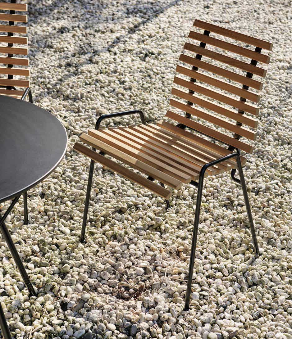  RFH Terrace chair & table Robin Day, 1951 – AndTradition