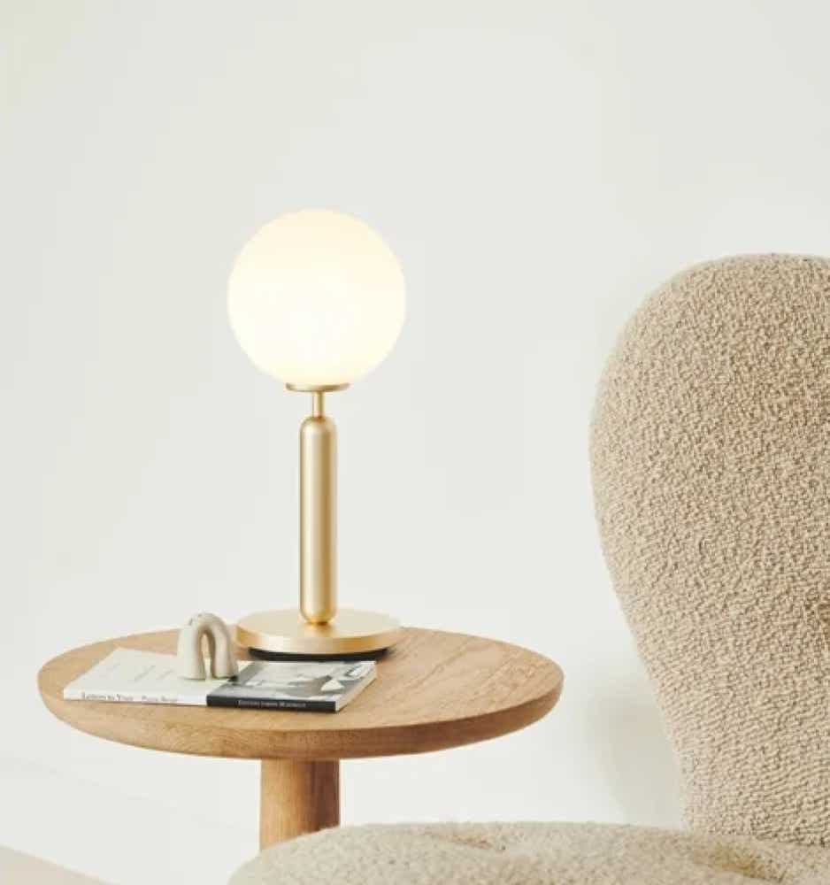 Miira table lamp – Nuura