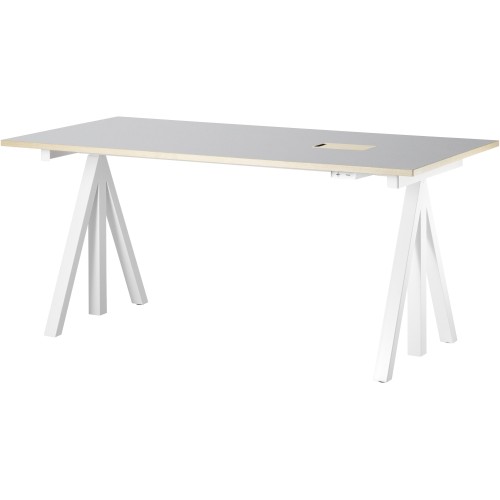 Height-adjustable work desk – Light grey linoleum / white frame – String Works