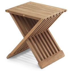 Fionia Stool, Teak - Skagerak by Fritz Hansen