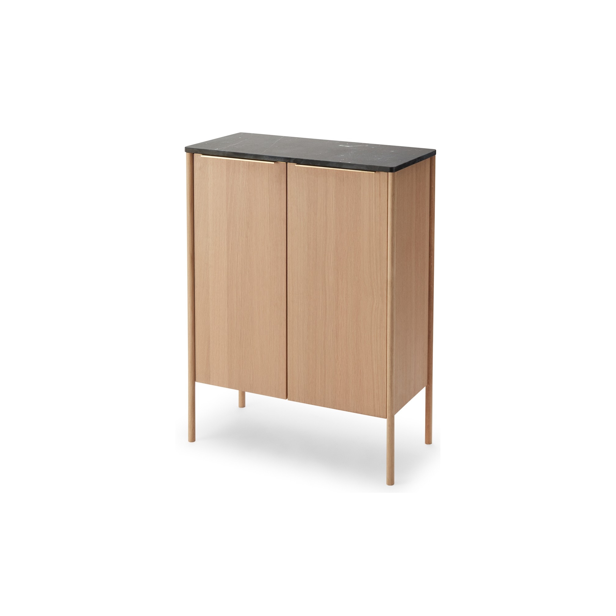 Cabinet Haut Jut  – Chêne huilé / marbre noir – 86,5 x 39,5 x H114 cm - Skagerak by Fritz Hansen