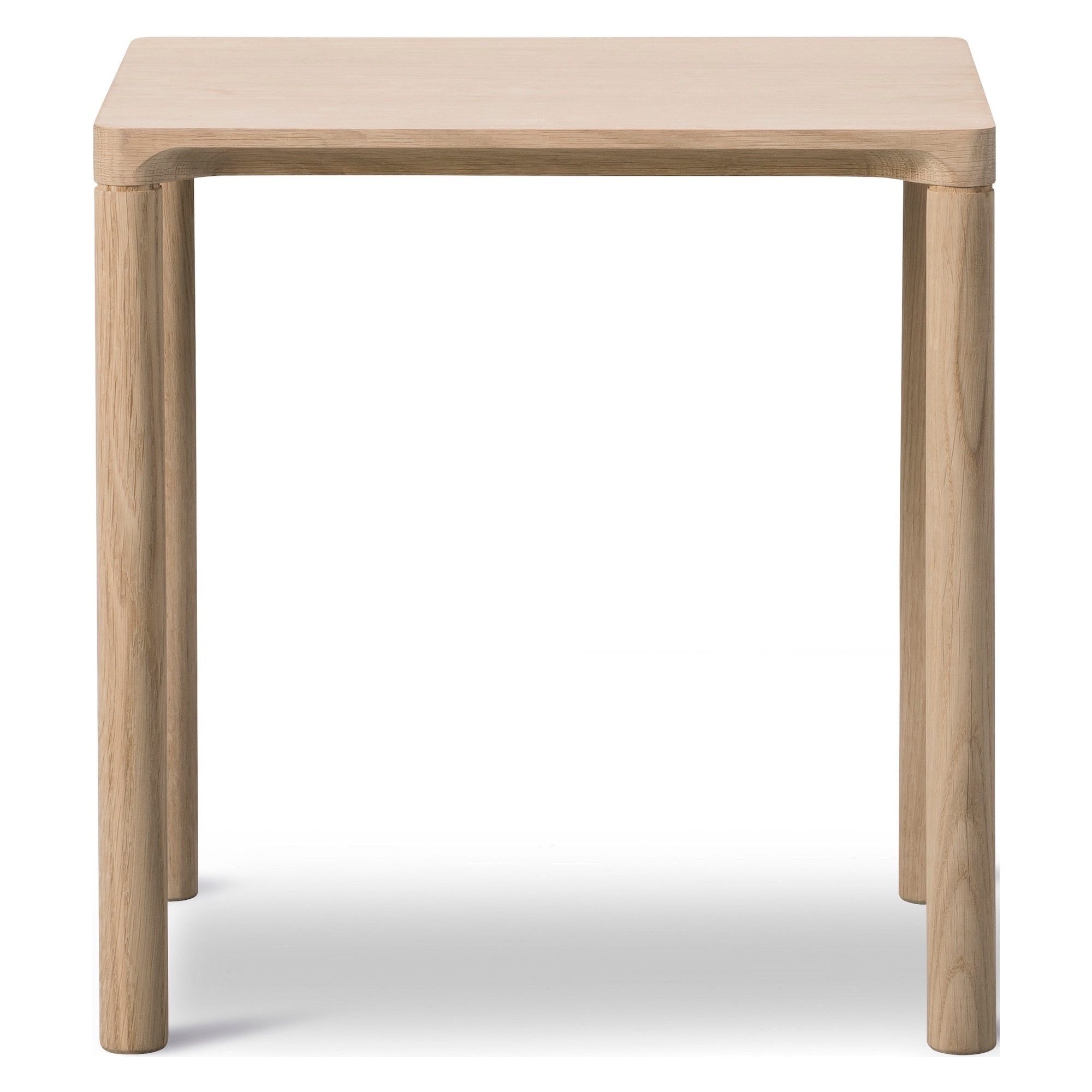 chêne savonné – 39 x 31 cm – table basse Piloti 6700 - Fredericia