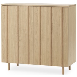 98,5 x 45 x H96,5 cm – Oak – RIB Sideboard - Normann Copenhagen