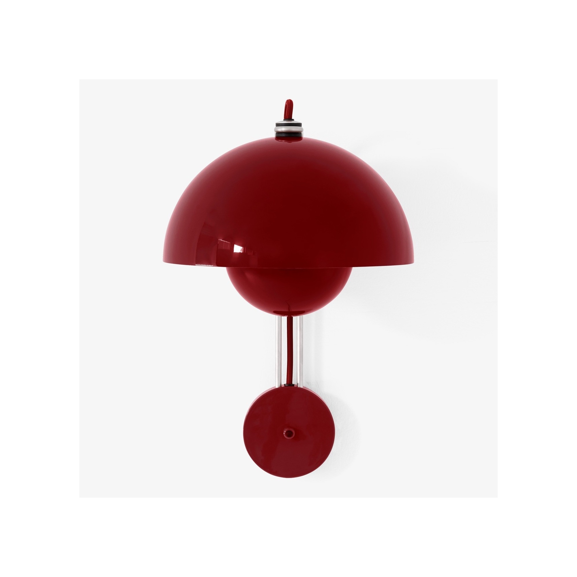 &Tradition – FlowerPot VP8 wall lamp, vermilion red