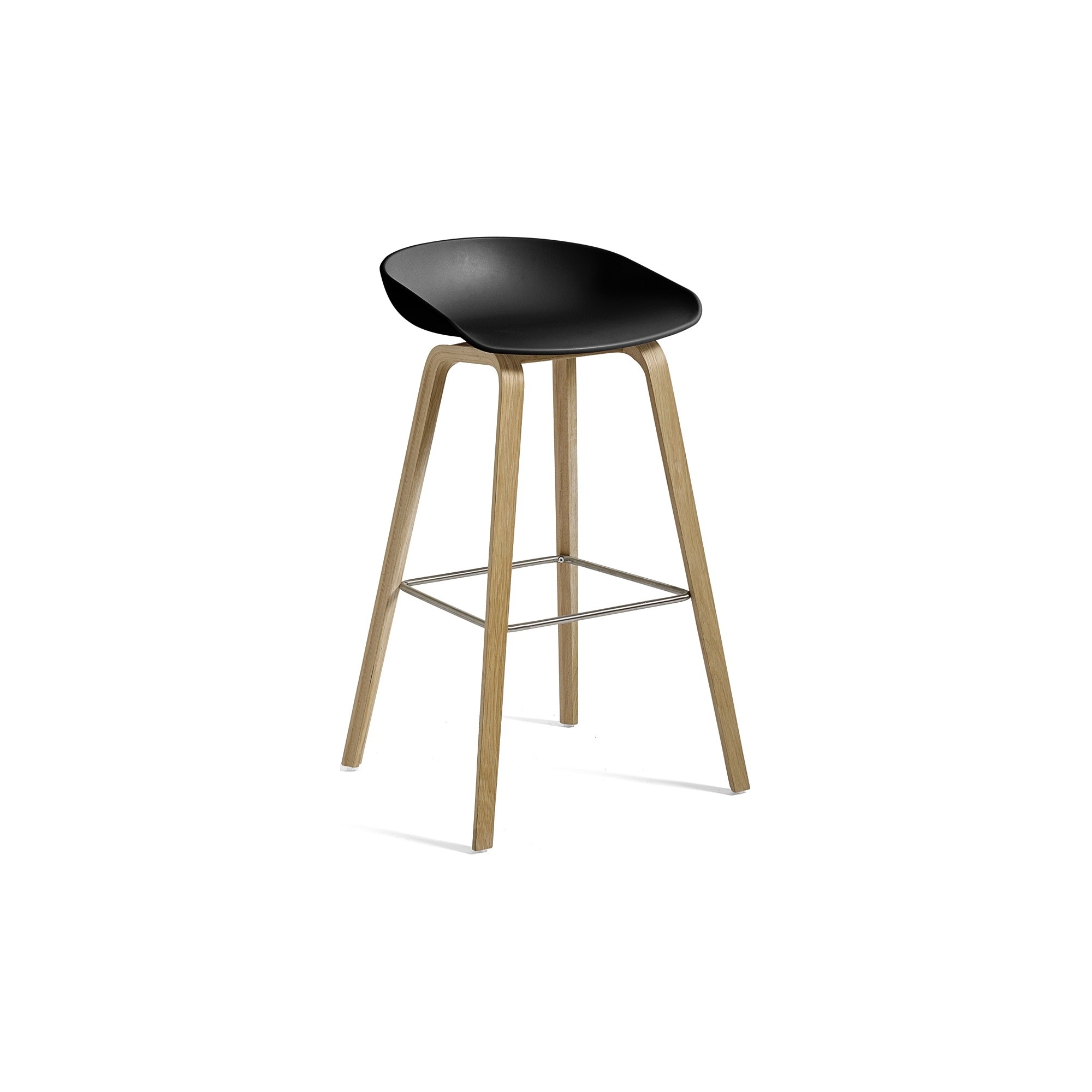 AAS32 Bar stool Black shell + Oak base - HAY