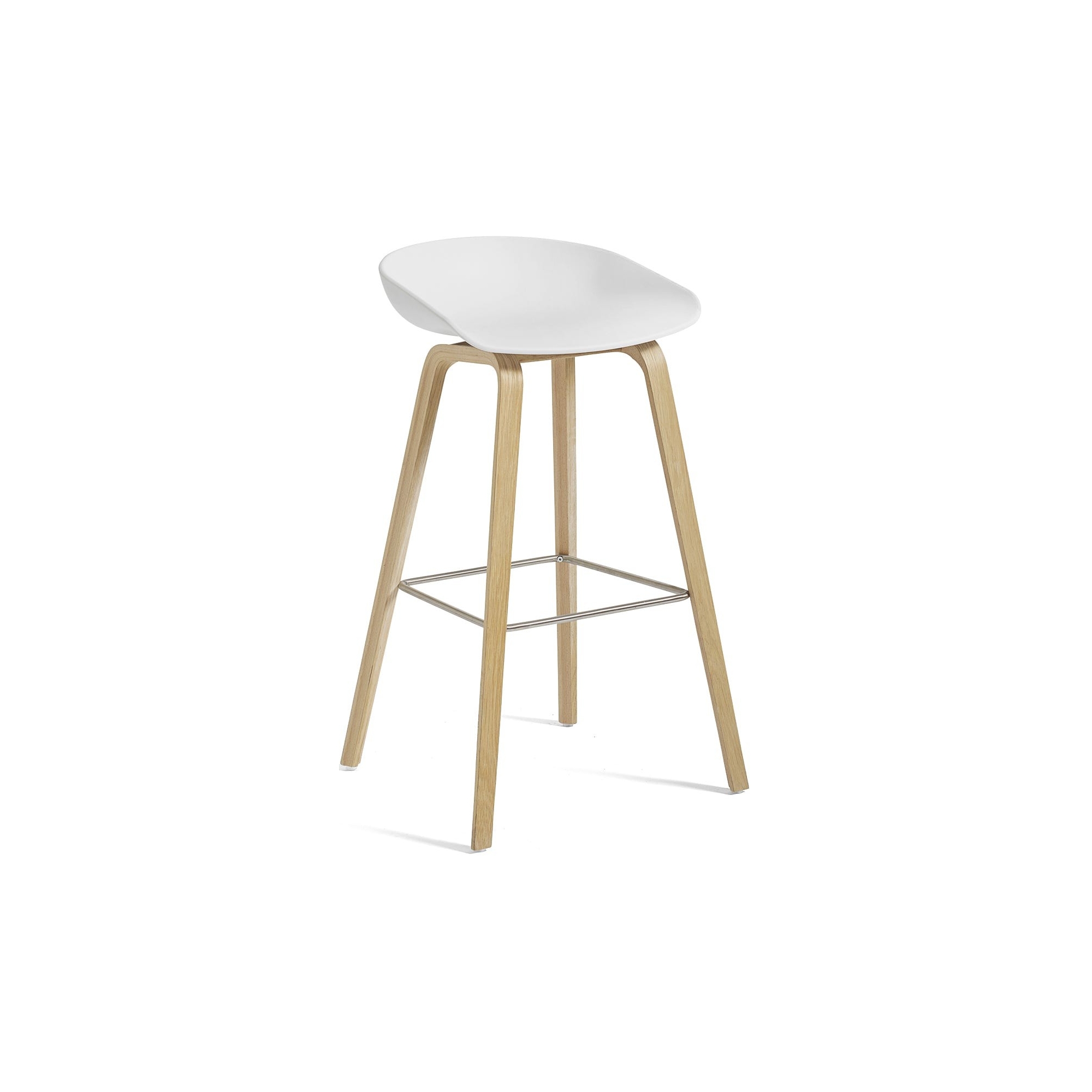 AAS32 Bar stool White shel+ Oak base - HAY