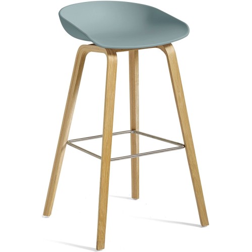 AAS32 Bar stool Dusty blue shell + Oak base - HAY