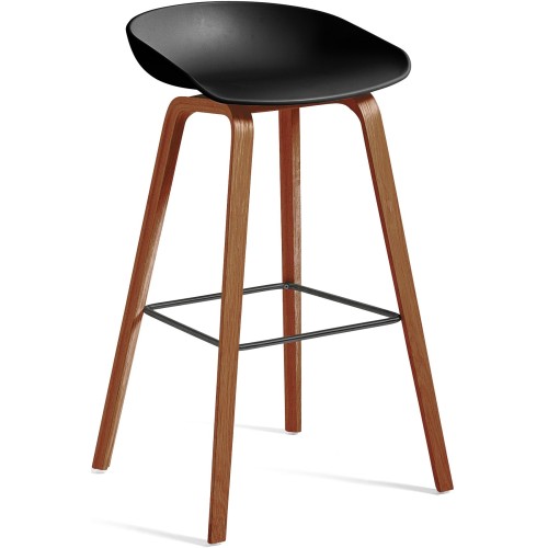 AAS32 Bar stool Black shell + Walnut base - HAY