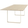 Table 70/70 170x85cm, Plateau chêne massif – piètement sable - Muuto