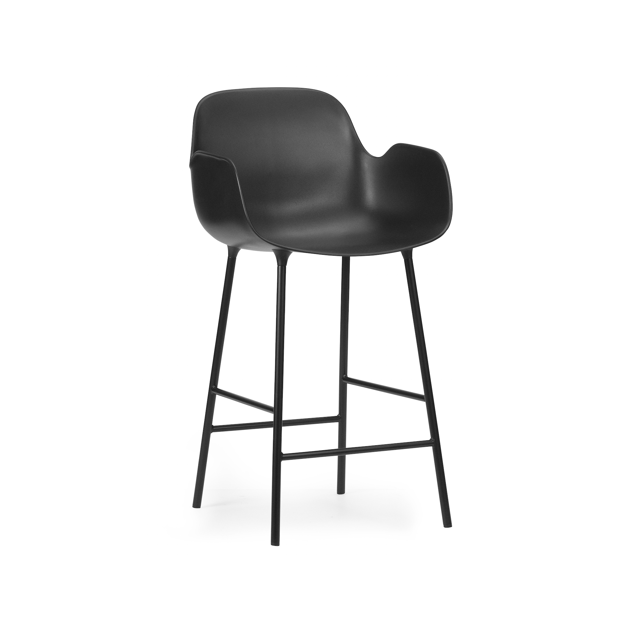 Chaise de bar avec accoudoirs Form - Noir - 65 cm ou 75 cm - Normann Copenhagen