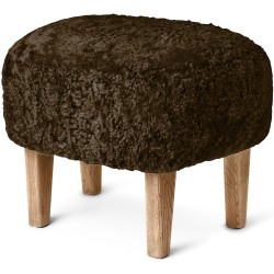 Ingeborg Pouf – Espresso Sheepskin + Natural oak - Audo Copenhagen