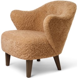 Fauteuil Ingeborg – Peau de mouton Honey + Chêne teinté foncé - Audo Copenhagen