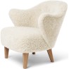 Fauteuil Ingeborg – Peau de mouton Off-White + Chêne naturel - Audo Copenhagen