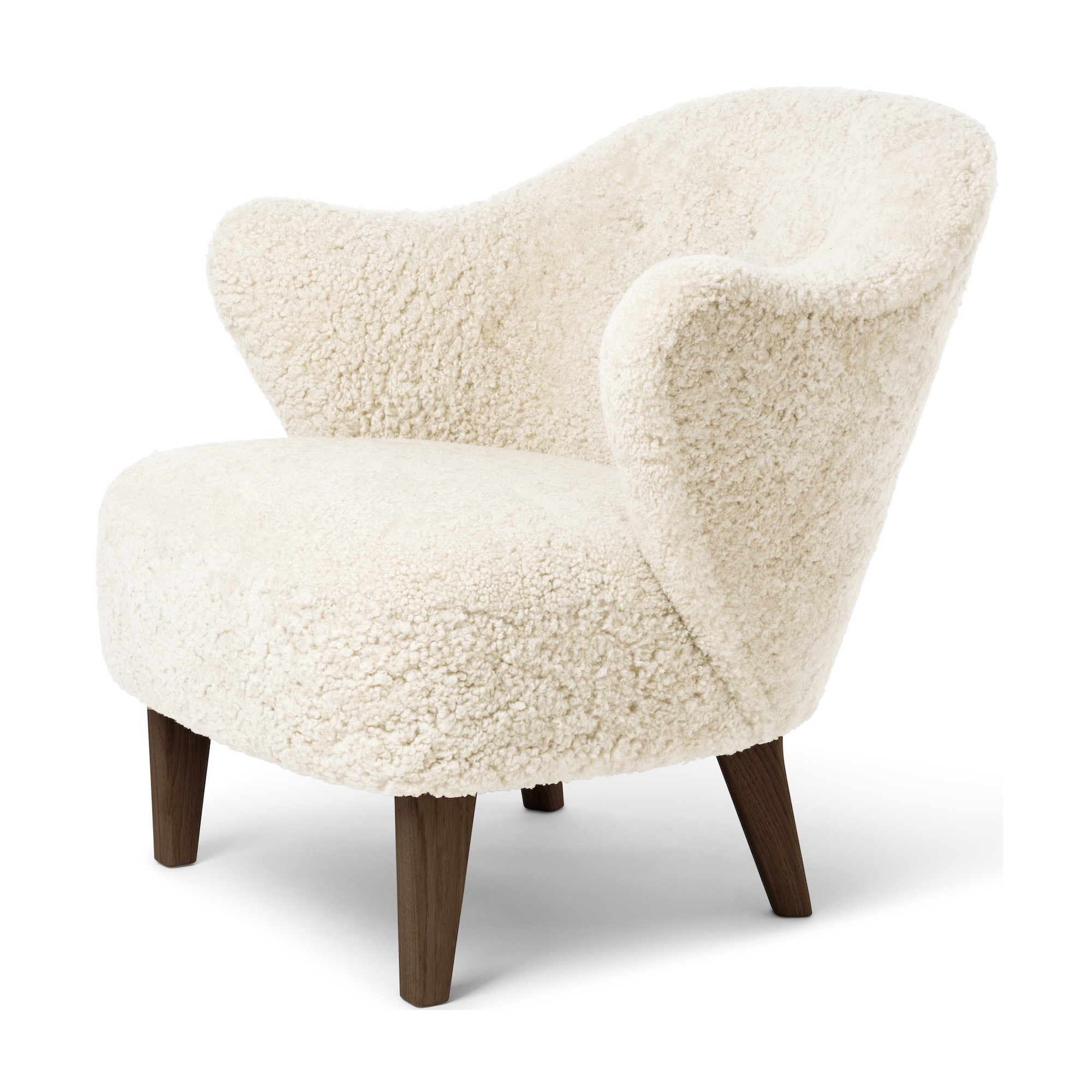 Ingeborg Lounge chair – Off-White Sheepskin + Dark stained oak - Audo Copenhagen