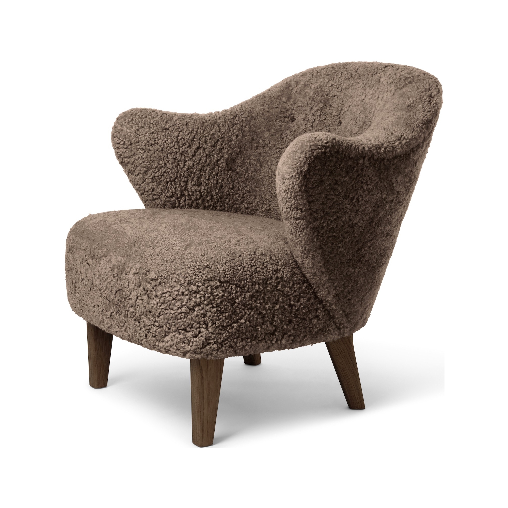 Fauteuil Ingeborg – Peau de mouton Sahara + Chêne teinté foncé - Audo Copenhagen